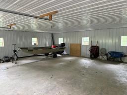 43226452-17