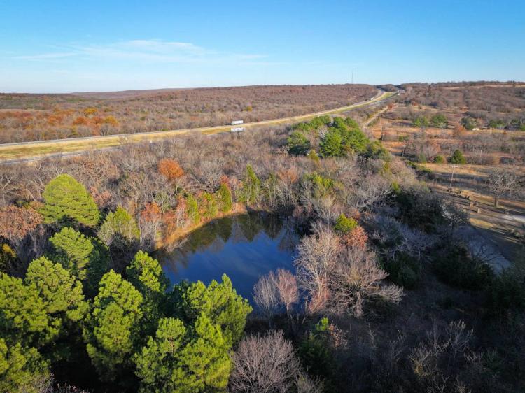 Acreage Along I-40