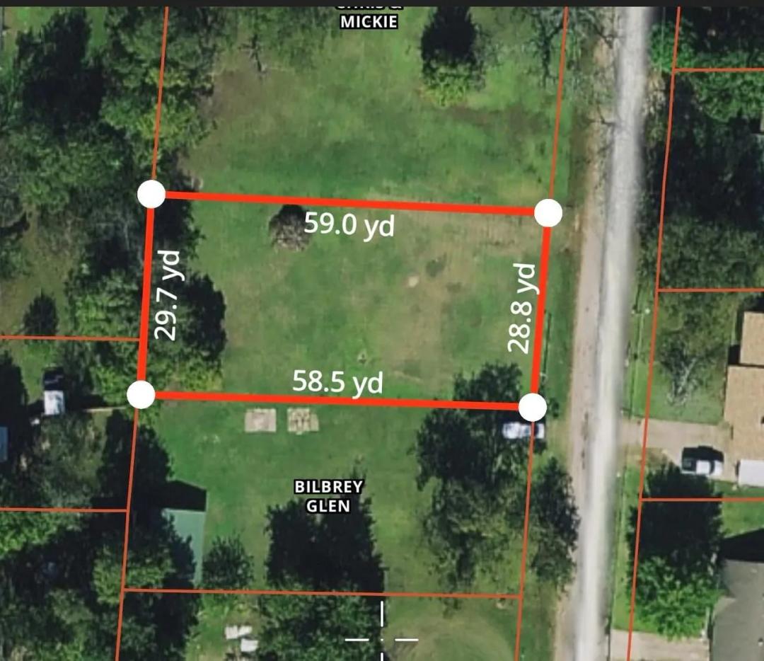 219 College Street, Roxton, Texas 75477