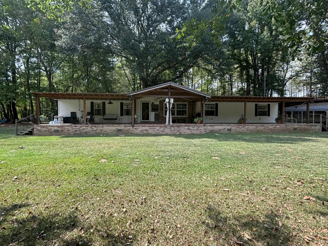 Two Homes on 8.9 Acres in Panola County, MS 