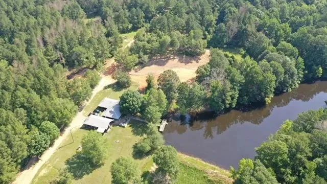Rustic Cabin and Doublewide overlooking lake / 123..66 acres/ McCall Creek/MS