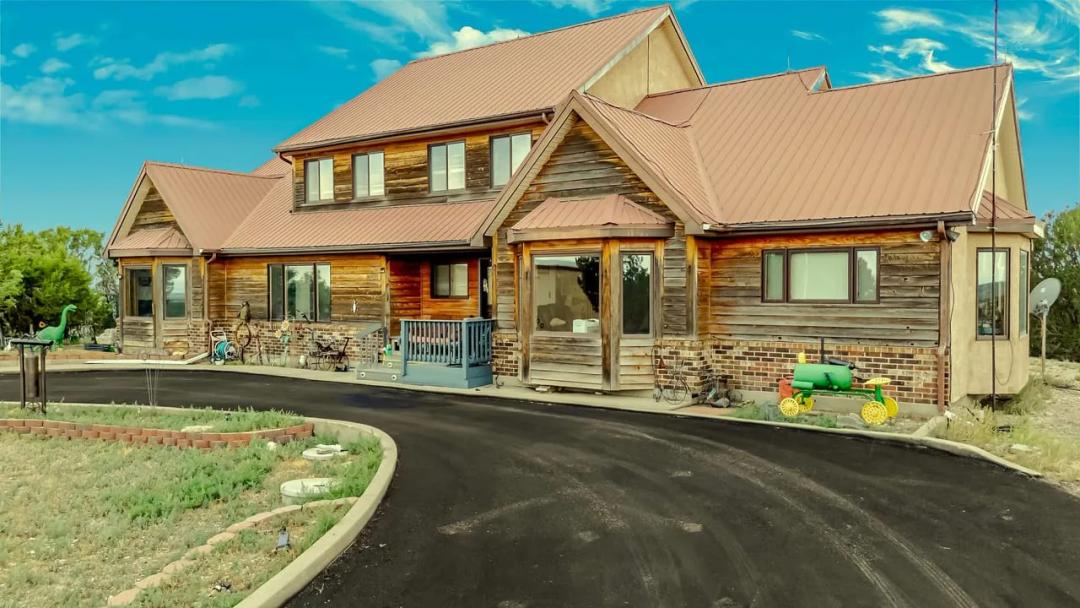 Hidden Equestrian Ranch