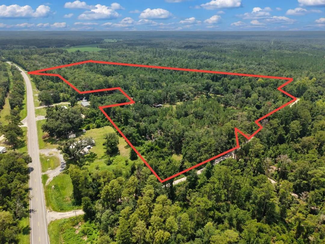 Prime 25-Acre Hunting Retreat with Homesite, Multiple Structures & Development Potential