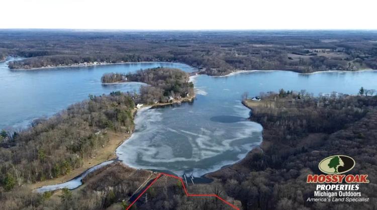 5.3 acre Kimball Lake Frontage / Buildable / Newaygo / Land For Sale