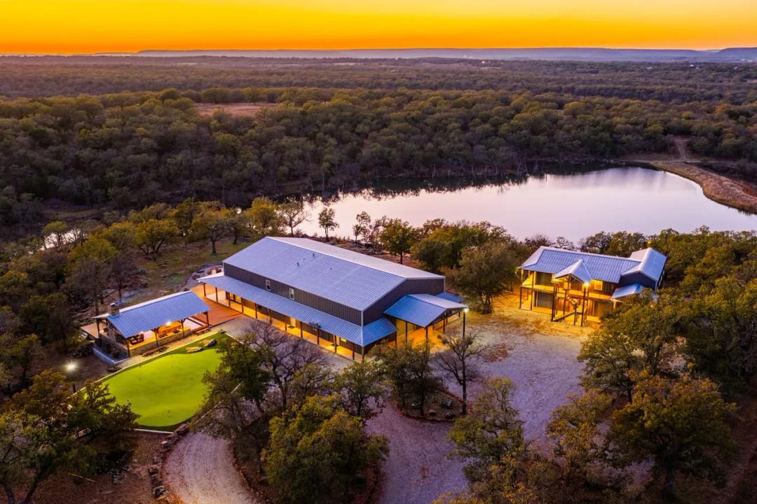 Canyon Lake Ranch | Luxury Home, Exceptional Hunting & Fishing | Palo Pinto County