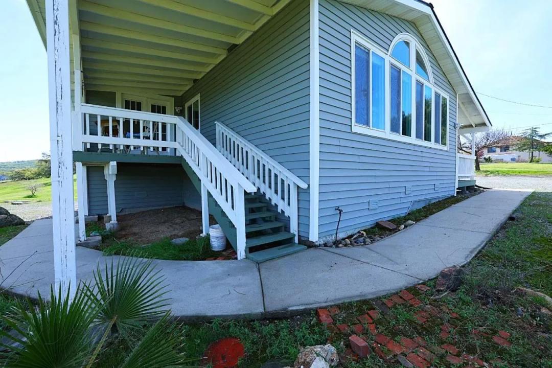 9570 Banderilla Drive