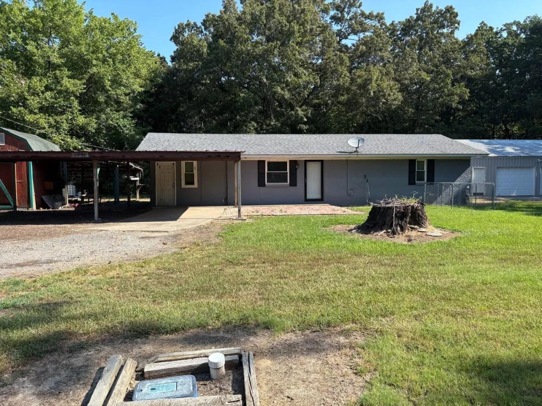 DeValls Bluff Home and Shop