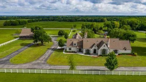 Luxury Country Estate on 130 acres
