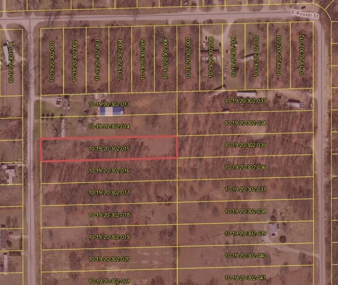 Spacious 0.9-Acre Lot in Pembroke Township