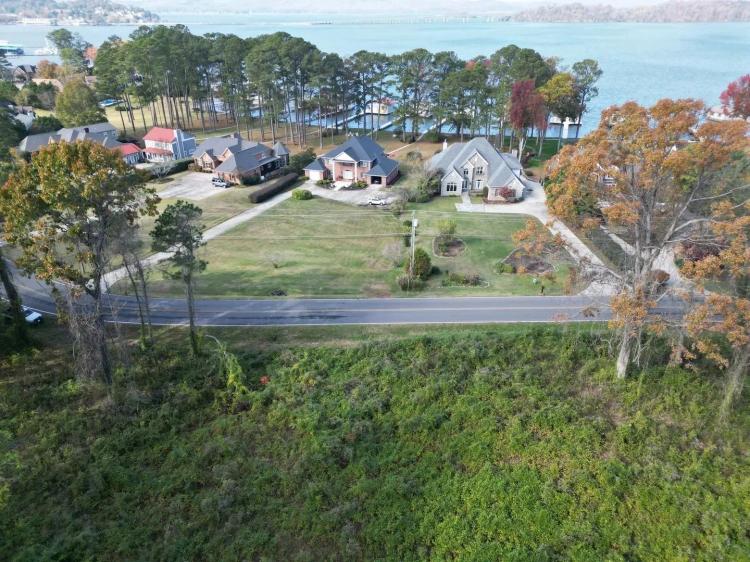 +\- 5 acres Signal Point Road