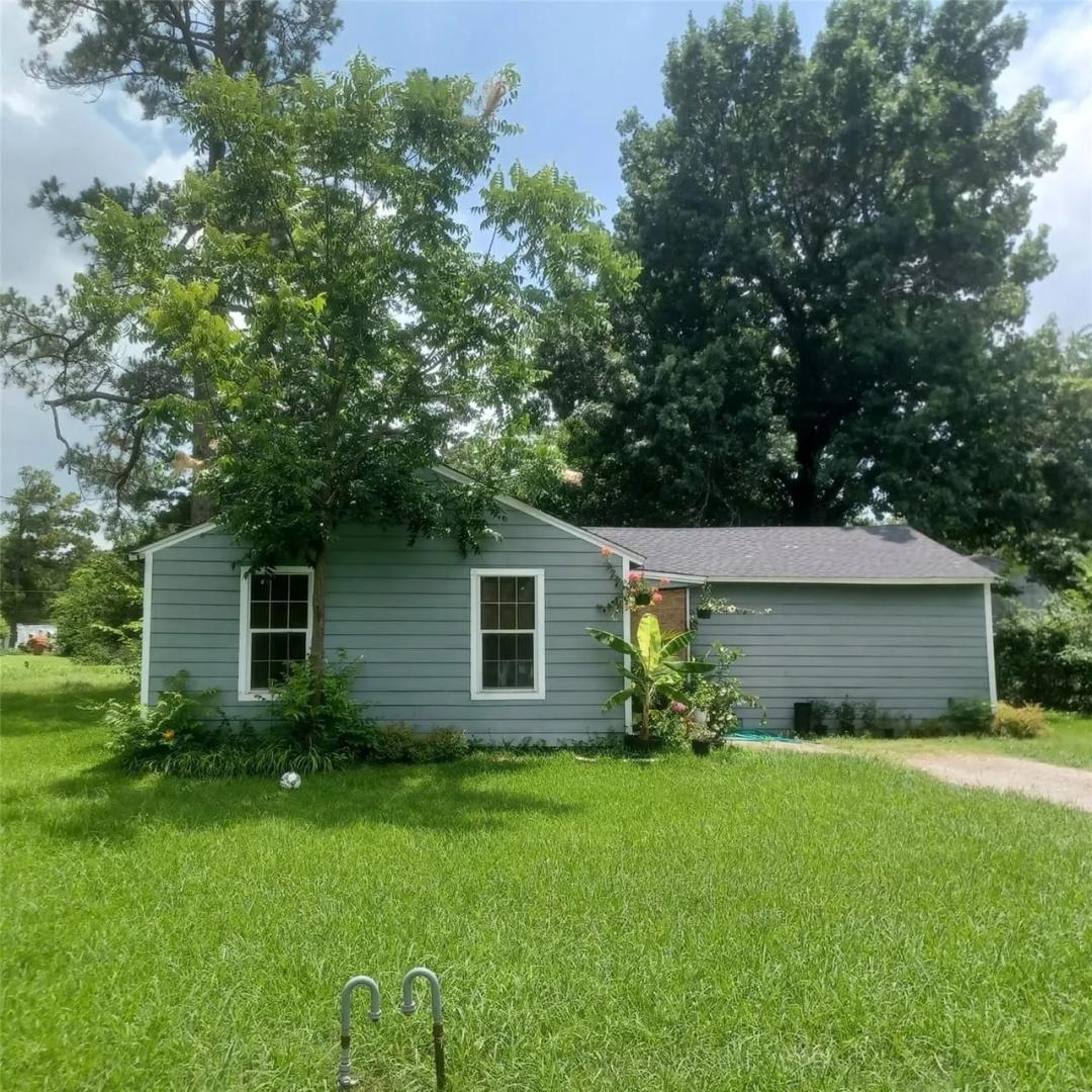 1309 S 5TH ST Bonham TX 75418