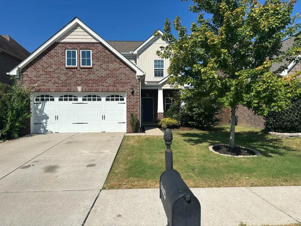 1413 Woodside Drive