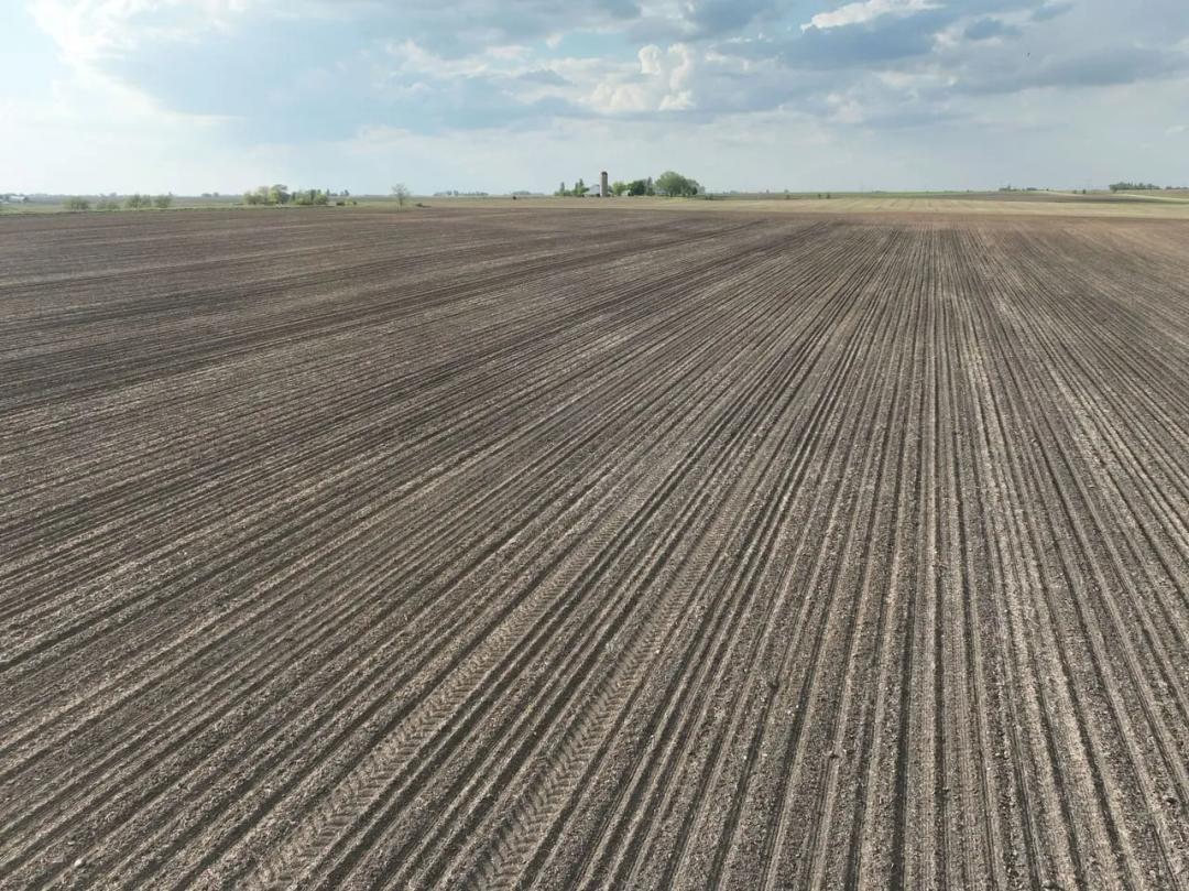 Listing #18492 - 48.64 acres in Fayette County, IA
