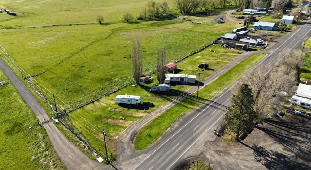 The Hitching Post RV &amp; Camping - 1.10 Acres