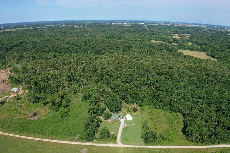 Home and Outbuilding on 5 Acres Lowry City Mo