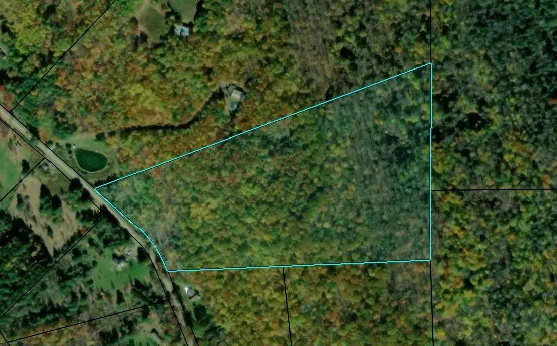4657801-4