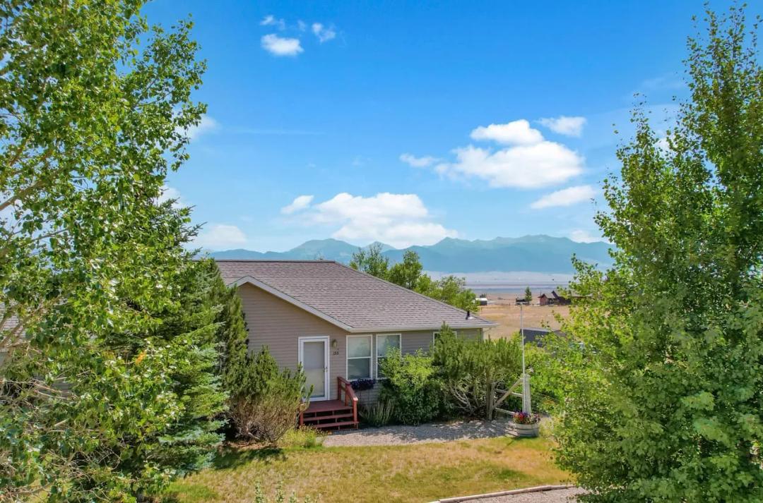 5 bedroom - 3 bath home on 6+ acres