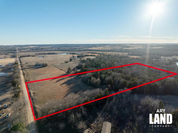 7 N 49th Road Cushing, OK 74023