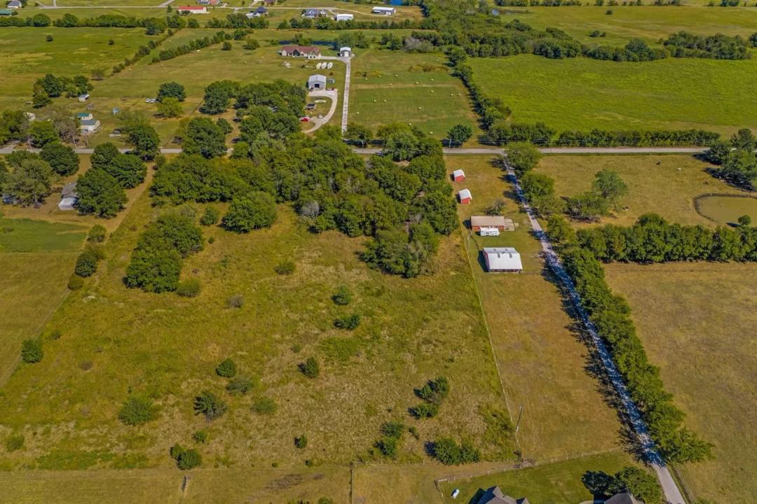 2 N Sheridan Road Collinsville, OK 74021