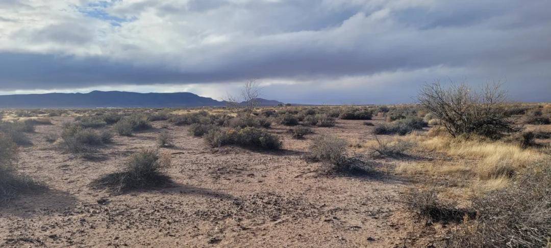 1.5 acre Homesite. Mobiles, Modular Homes, site builds Ok.