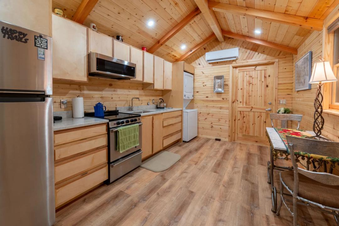 Massive Quonset Hut on 1.85 Acres of Land for Sale in Branford, Florida