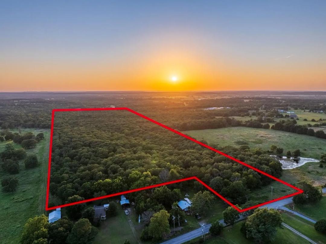 7 S 4240 Road Chelsea, OK 74016
