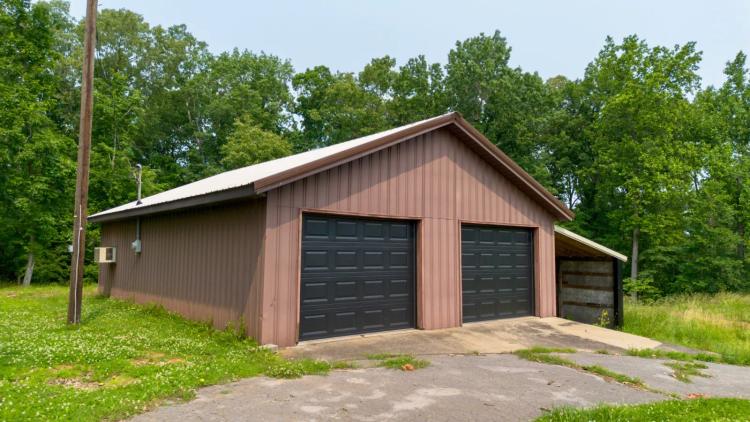 1.3 acre lot with Garage just outside Greenville