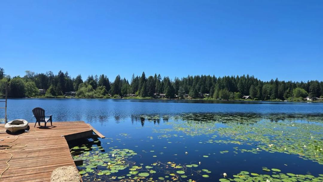 Renton - Lake Desire Lot
