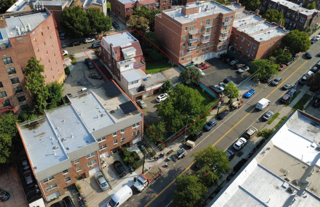 Block-through development site