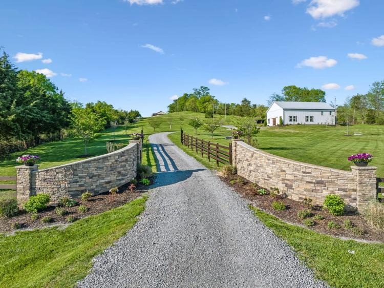 Custom Barndominium on 43 acres with Guesthouse, Pool, Pavilion and Outdoor Kitchen