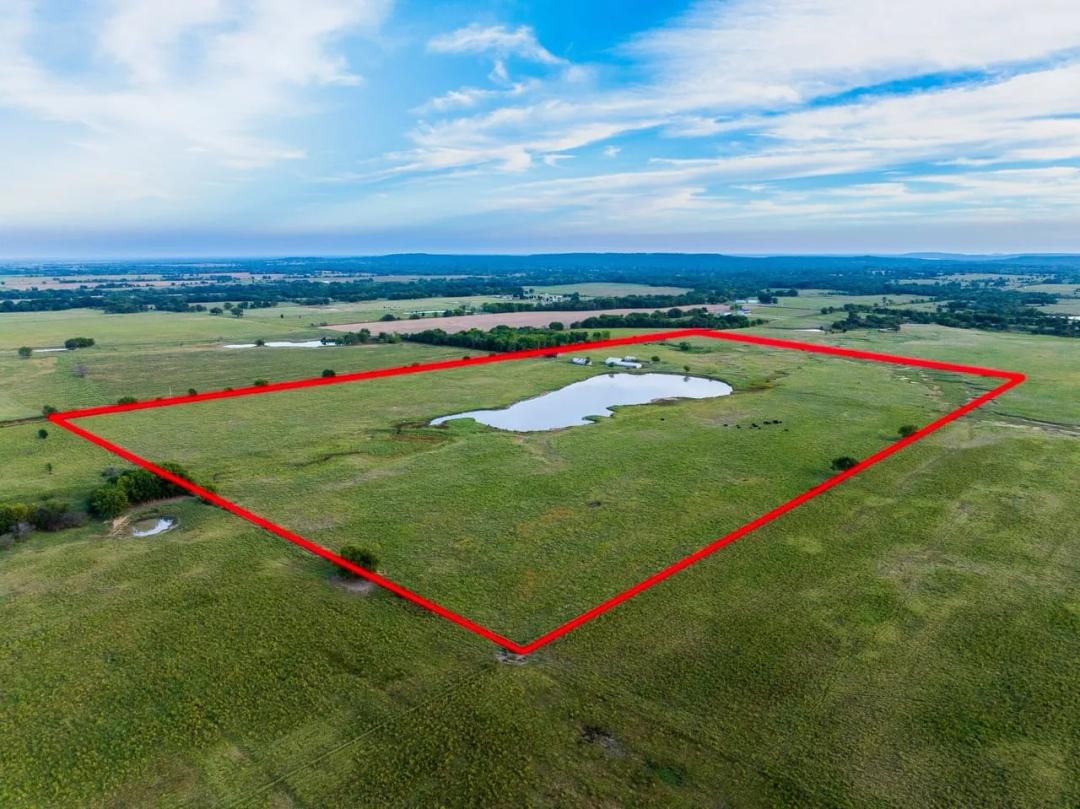 3 S 320 Rd, Morris, OK 74445