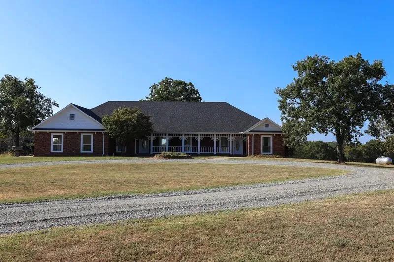 Stuart 620 Acre Combination Ranch