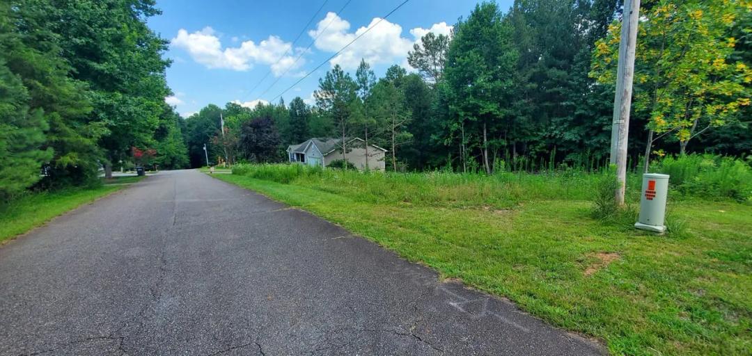 +/- 0.45ac - 126 River Bank Road #6 Statesville NC - Iredell Co