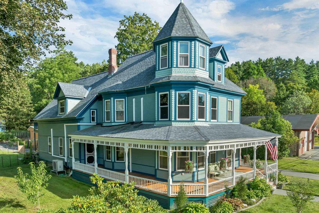 4 Bedrooms on 2.00 Acres at 7 Main Street