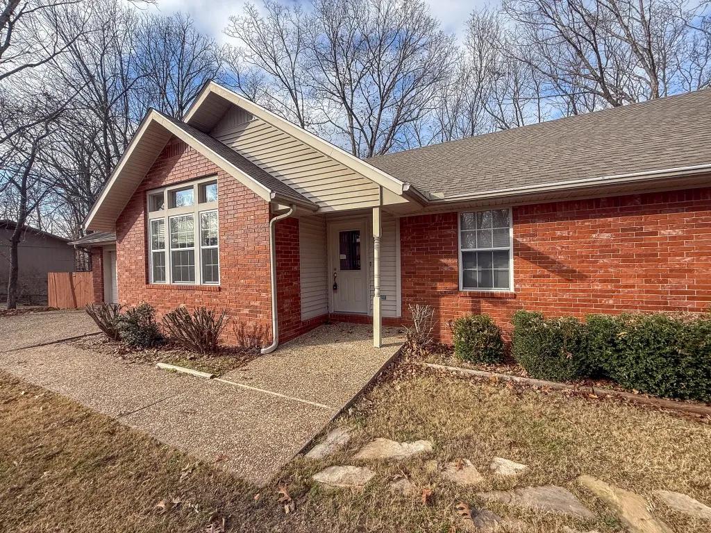 13778 Apple Lane