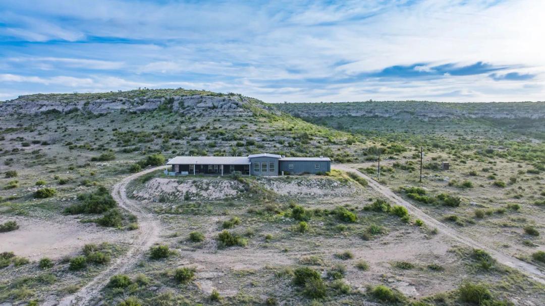 House on 205 Acres