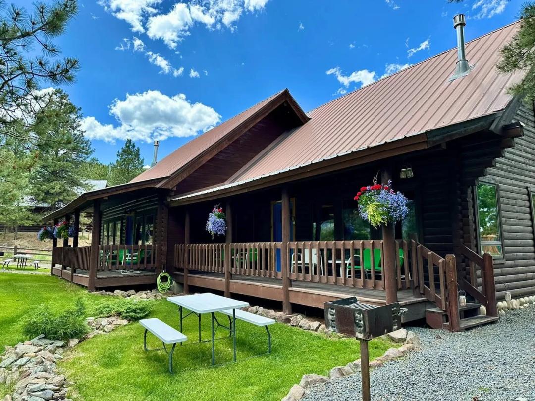 Lake City Short Term Rental Investment Opportunity! (3 units)