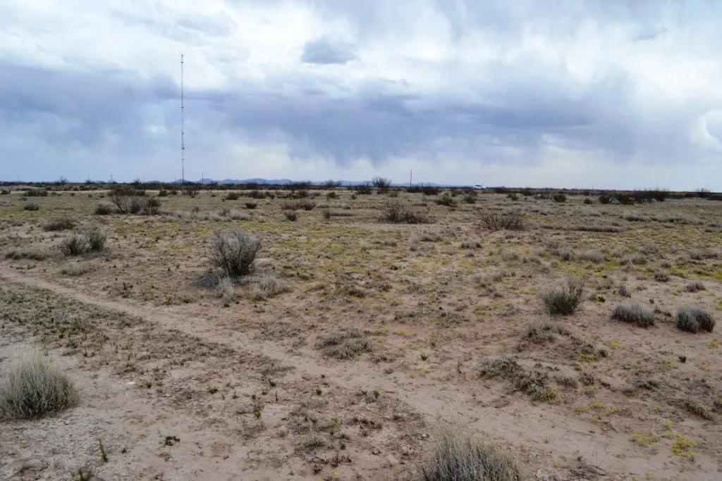 1 Acre  2 adjoining Lots Only $1,500  Camp RV Build Mobiles ok