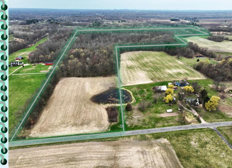63+/- acres Wooded Ready To Hunt