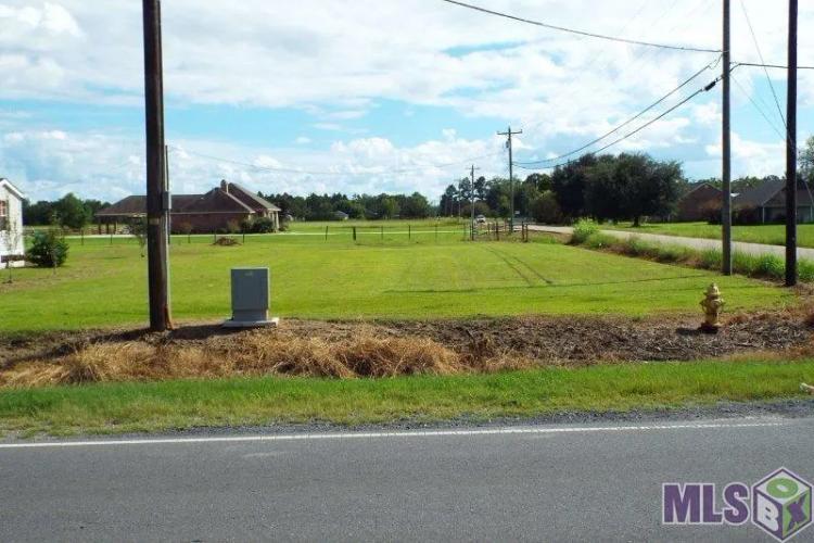 0.33 Acres at  OAKLAND RD