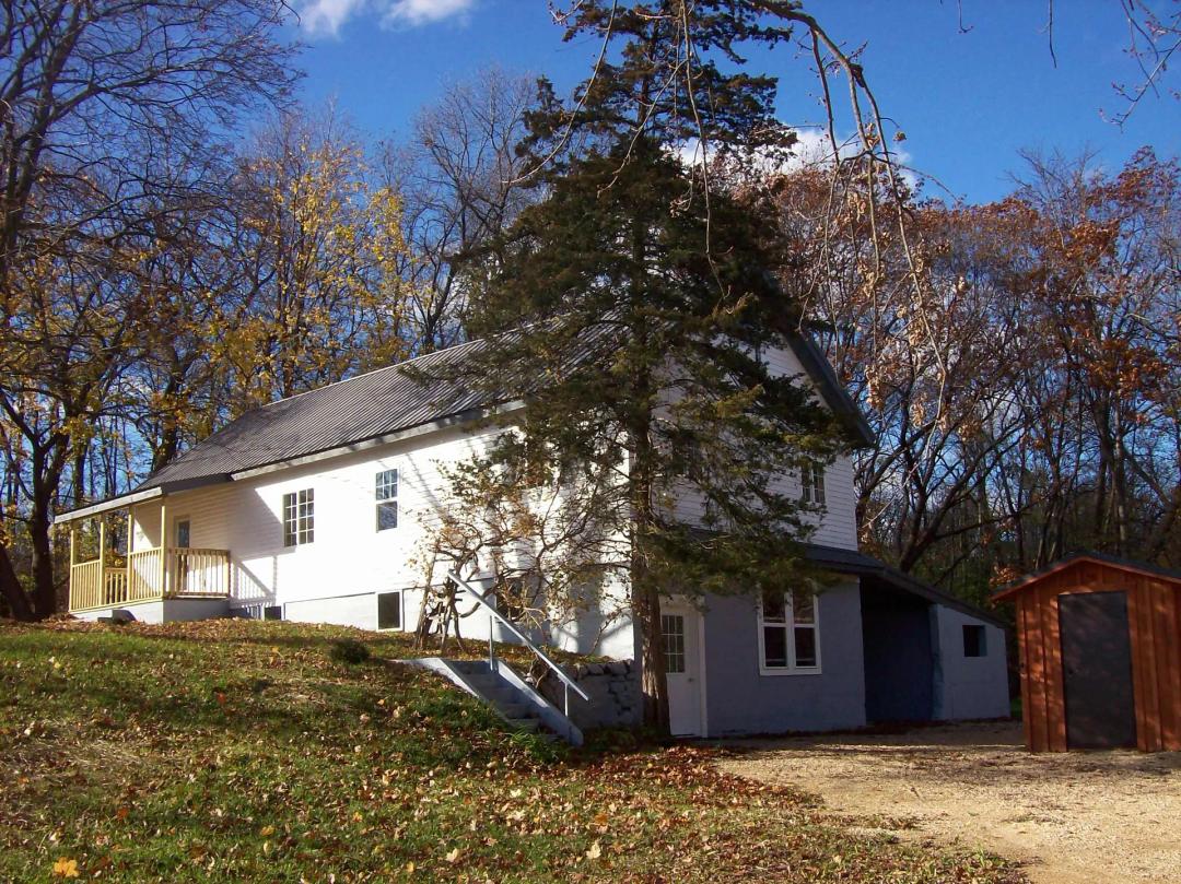 Nice country home on a nice country setting Pardeeville WI