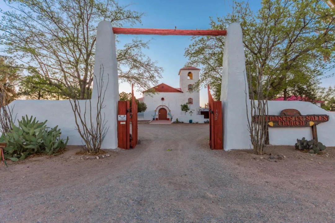 Historic Adobe Estate with Event Venue in Dona Ana County, New Mexico