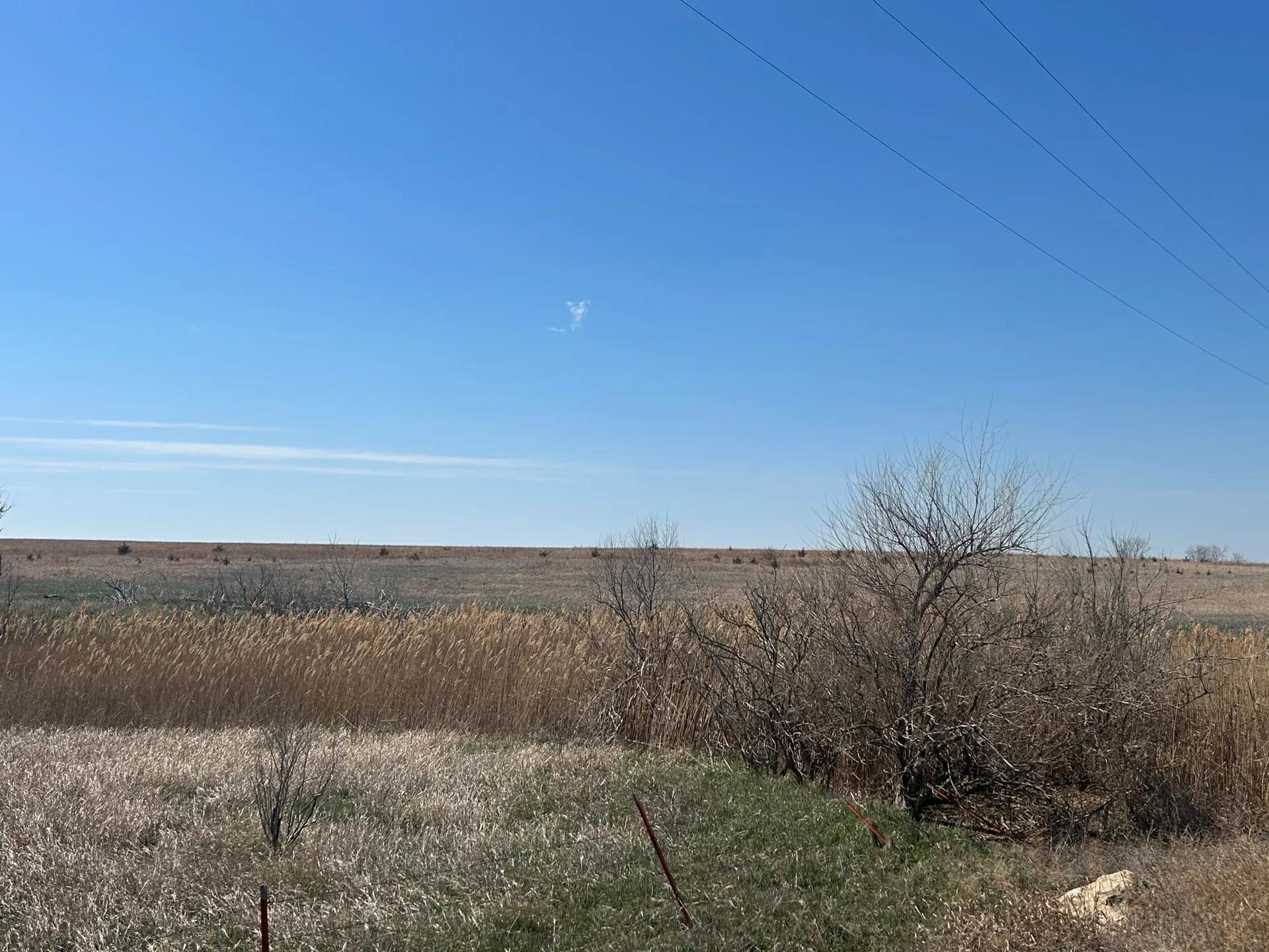 52640947-29