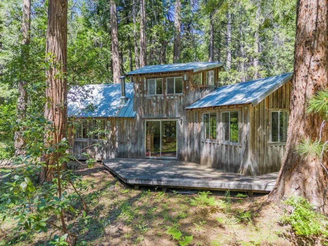 14138 La Porte Road