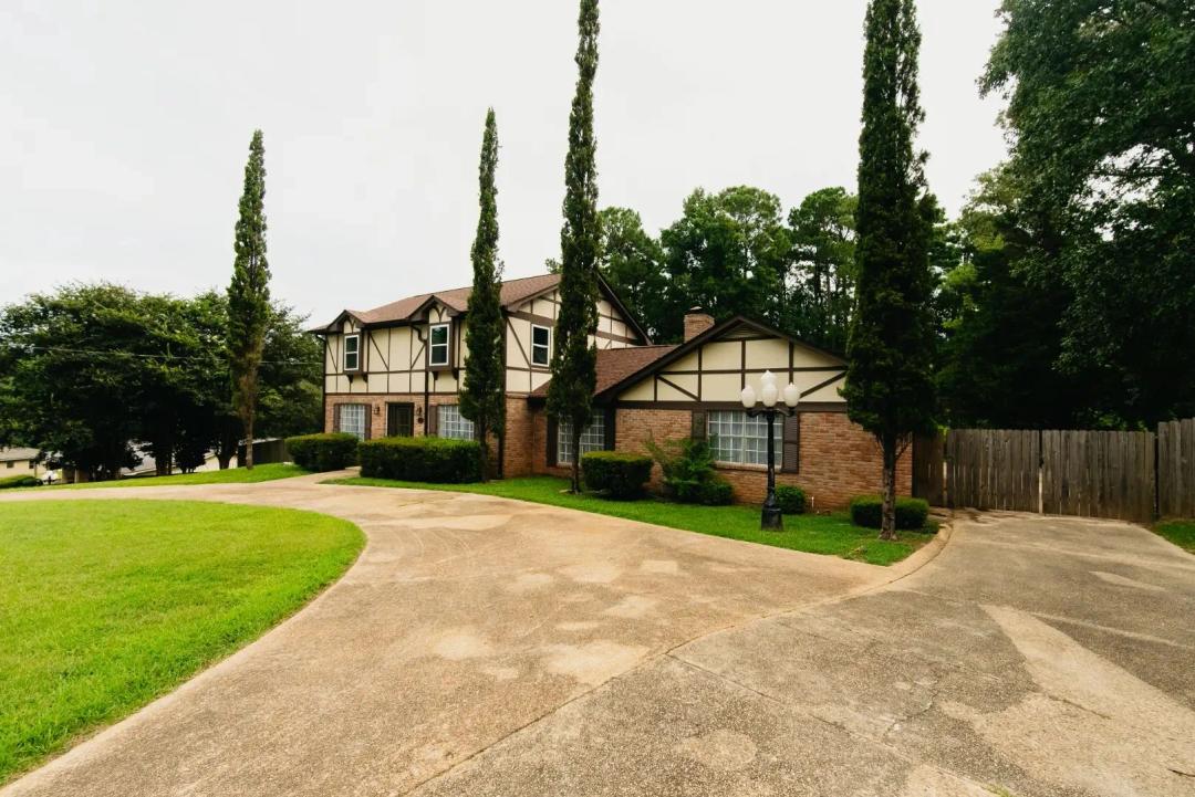 1.2 Acres with a Home in Lauderdale County, MS 