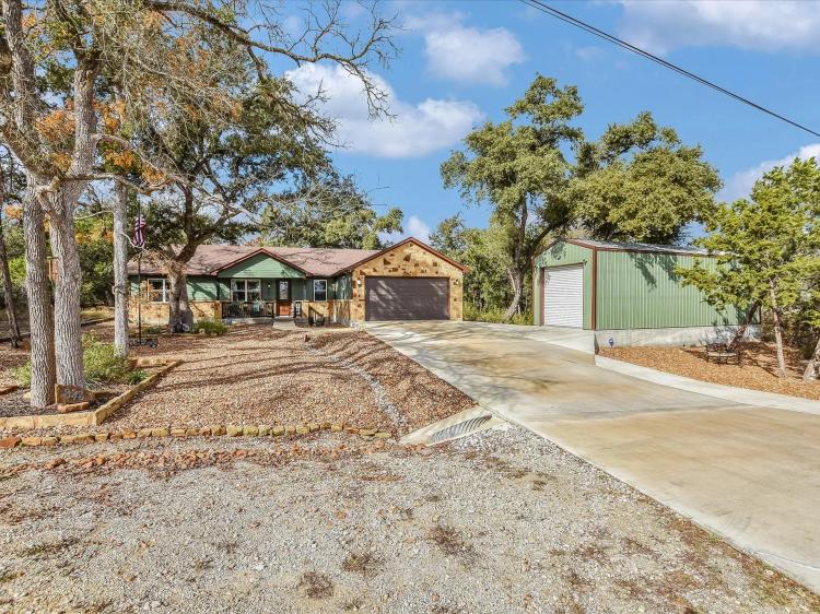 848 Persimmon Pass, Fischer, TX 78623