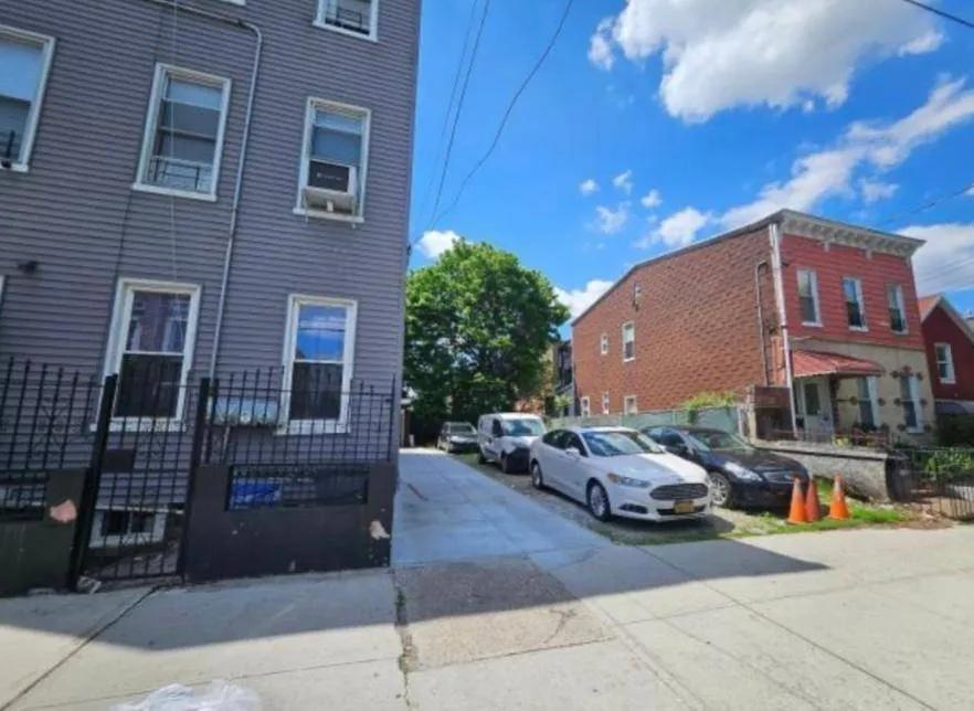 REO- EAST NEW YORK VACANT LOT POSSIBLE 3 FAMILY BUILDABLE LOT!
