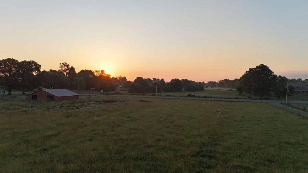 Morgan Co. Alabama 26 acres with Barn