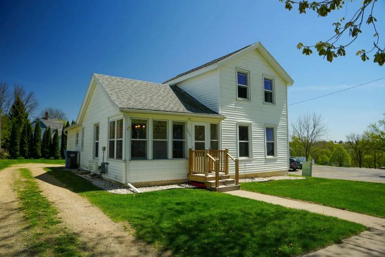 Well-Cared-For Three Bedroom Home in Cambria WI