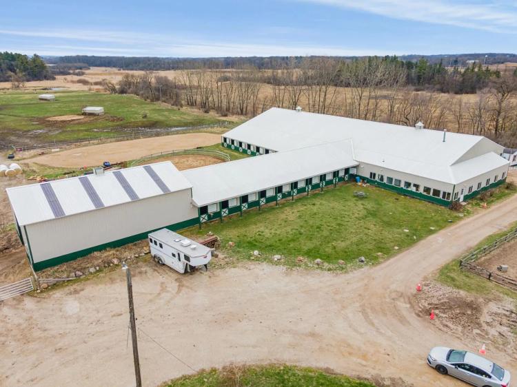 PROFESSIONAL EQUESTRIAN FACILITY ON 10 ACRES! 